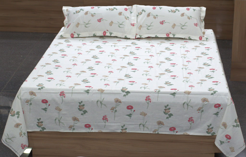Floral Print Queen Size Bedsheet with Pillow Covers