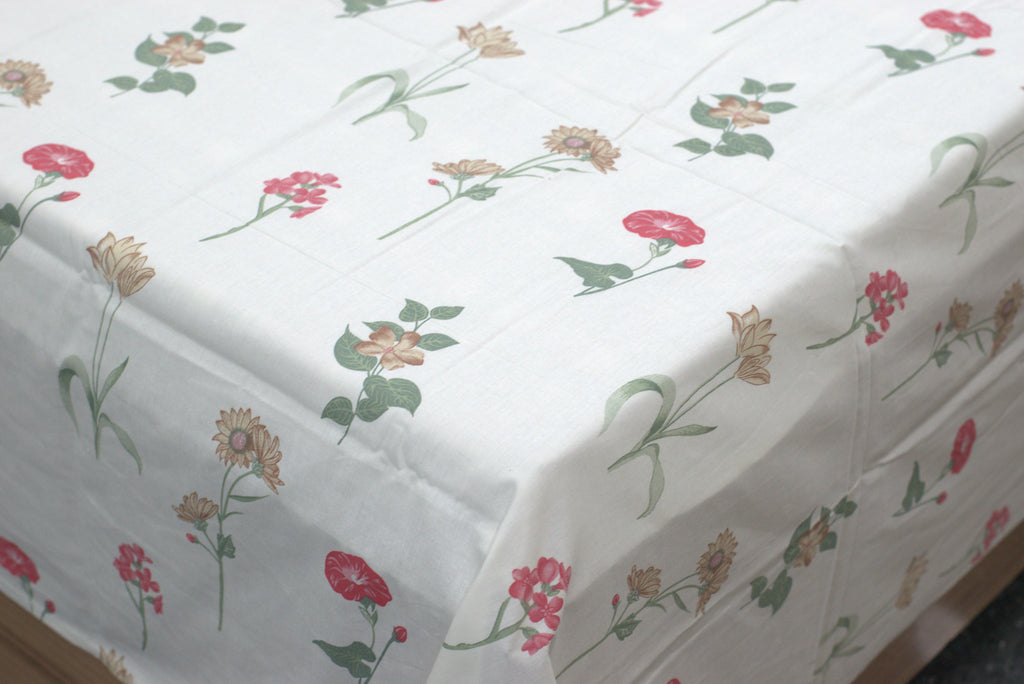 Floral Print Queen Size Bedsheet with Pillow Covers - View 2 - Floral - Nushio