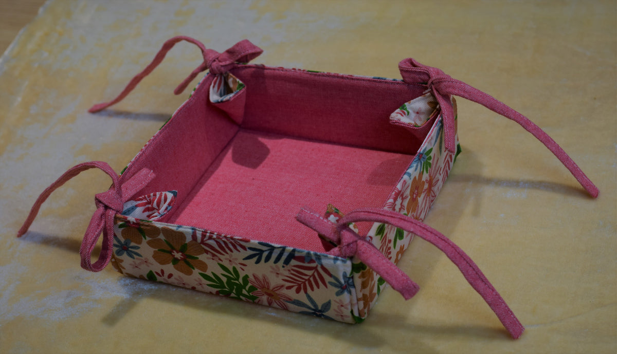 Floral Fabric Bread Basket – 30x30 cm Collapsible Table Caddy