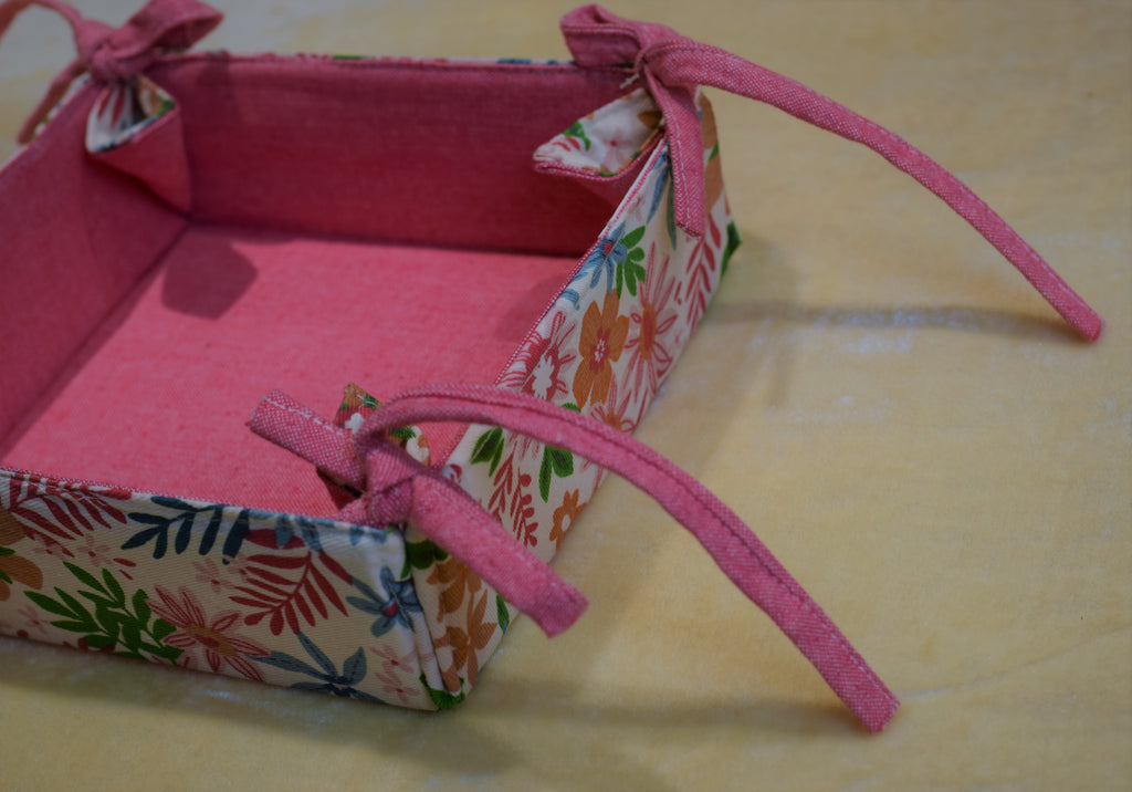 Floral Fabric Bread Basket – 30x30 cm Collapsible Table Caddy