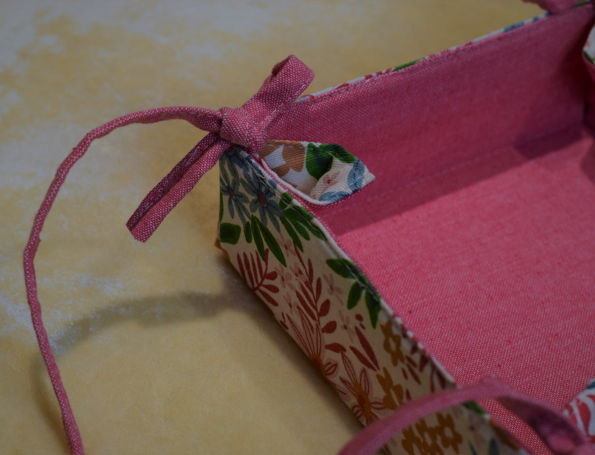 Floral Fabric Bread Basket – 30x30 cm Collapsible Table Caddy