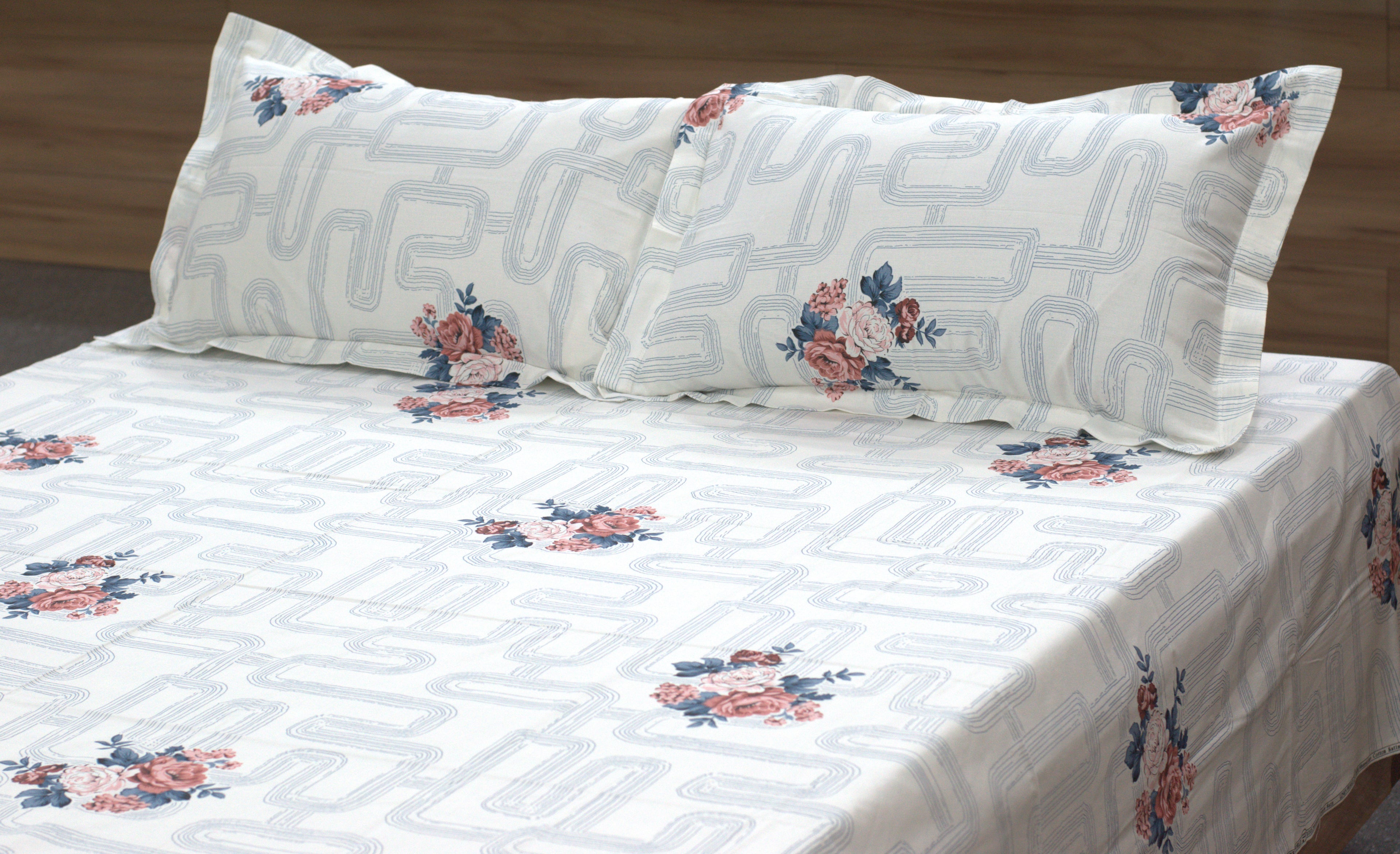 Queen Size Floral Printed Bedsheet with 2 Pillow Covers –Breathable Cotton Blend Bed Sheet for Double Bed