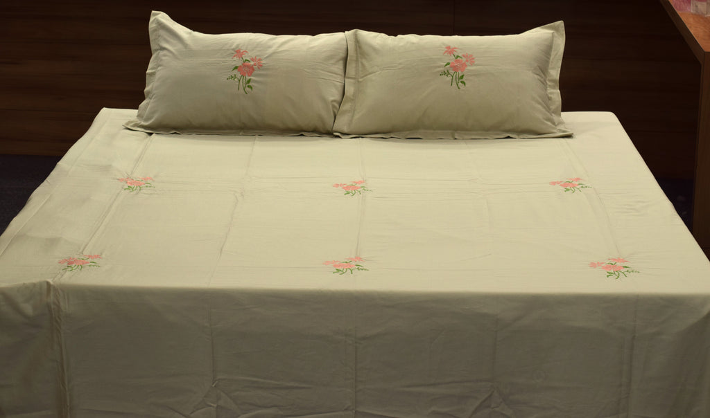 Cotton Blend Bedspread with Elegant Floral Embroidery – 96 × 116 Inches