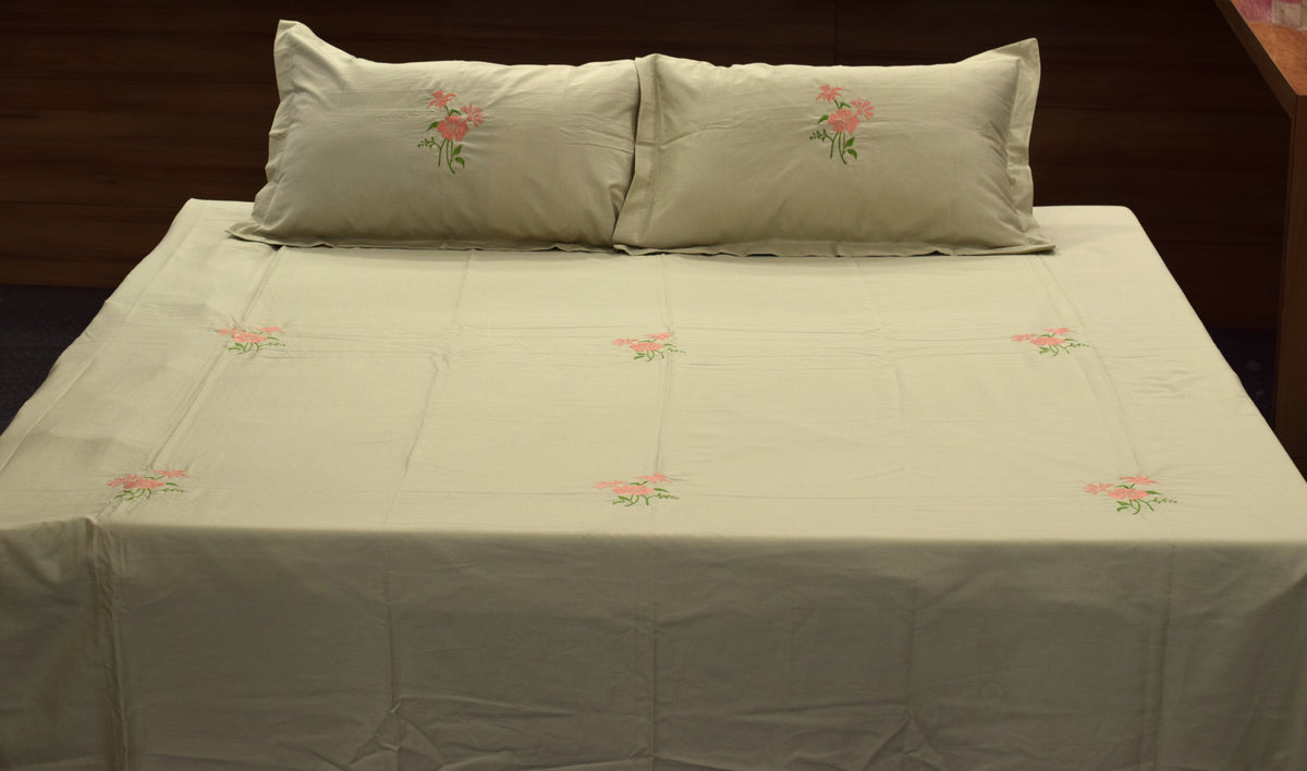 Cotton Blend Bedspread with Elegant Floral Embroidery – 96 × 116 Inches