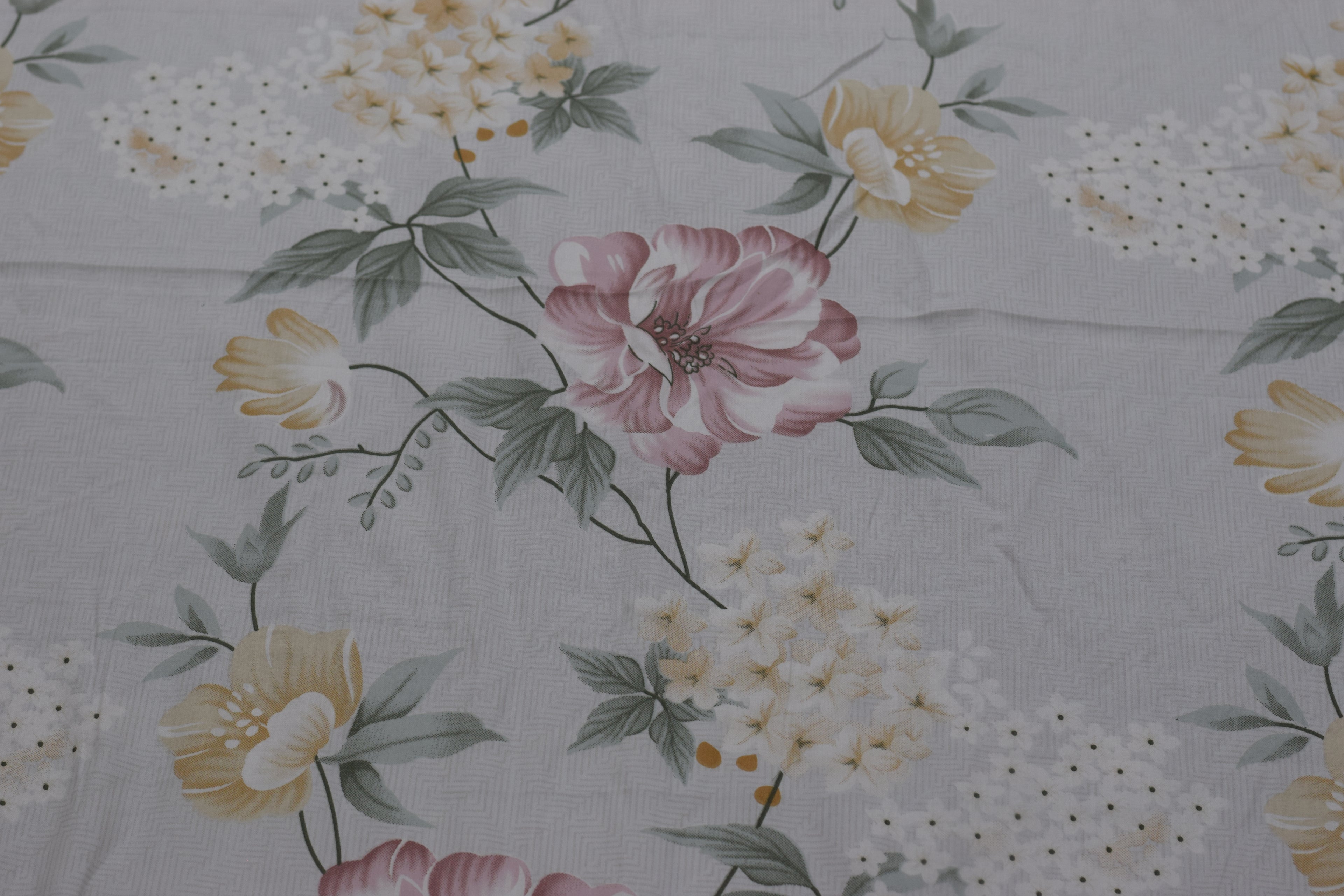 Sage Green Floral King Size Bedspread with Pillow Covers | Elegant Botanical Bed Cover