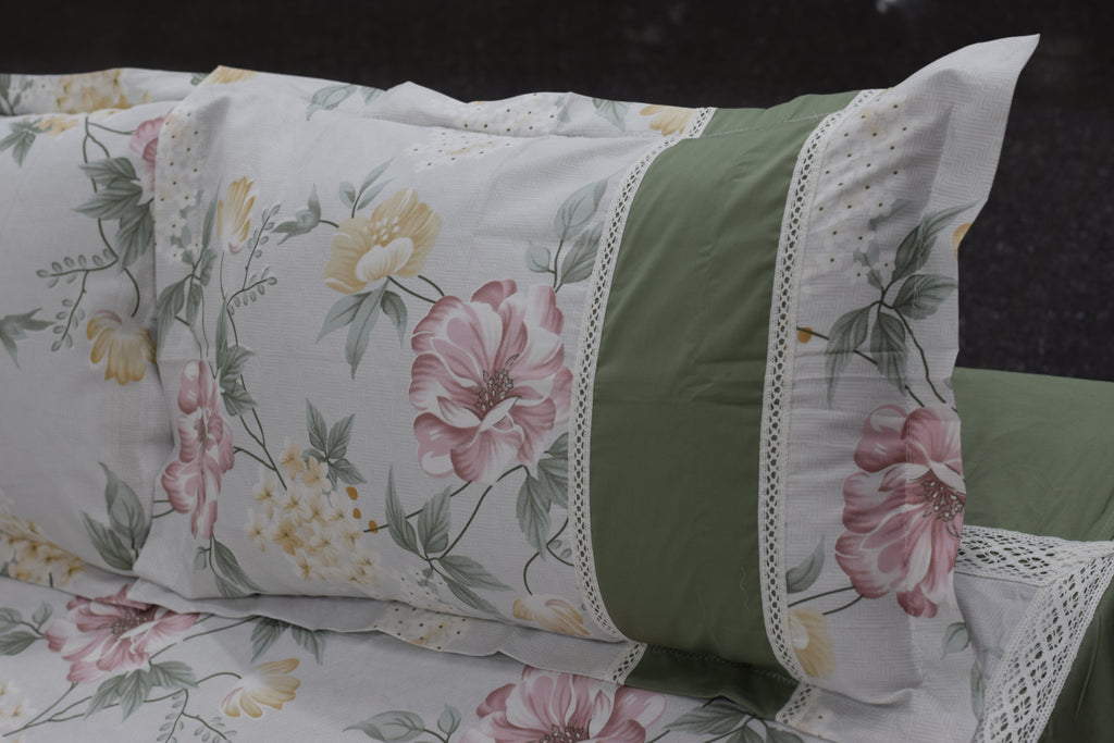 Sage Green Floral King Size Bedspread with Pillow Covers | Elegant Botanical Bed Cover