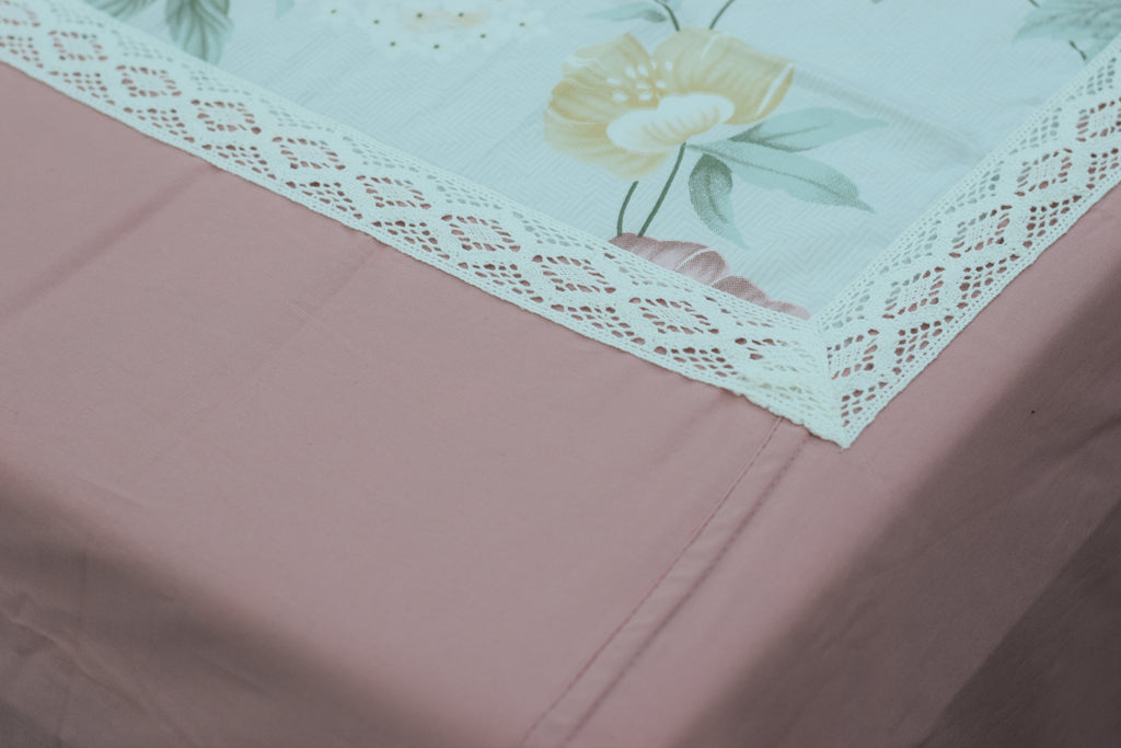 Blush Bloom Floral King Size Bedspread with Pillow Covers