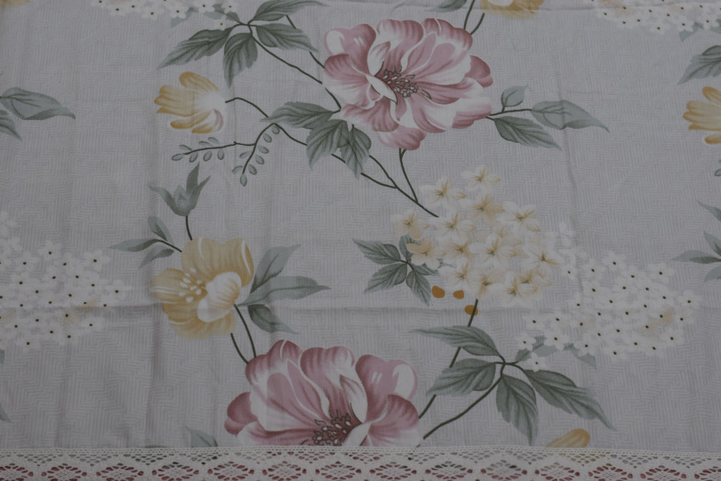 Blush Bloom Floral King Size Bedspread with Pillow Covers