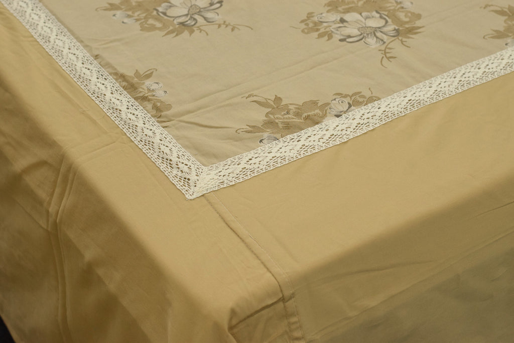 King Size Floral Bedspread Set with 2 Pillow Covers – Beige | 96 x 102 Inches | Soft & Elegant Bedding