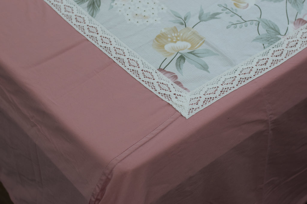 Blush Bloom Floral King Size Bedspread with Pillow Covers