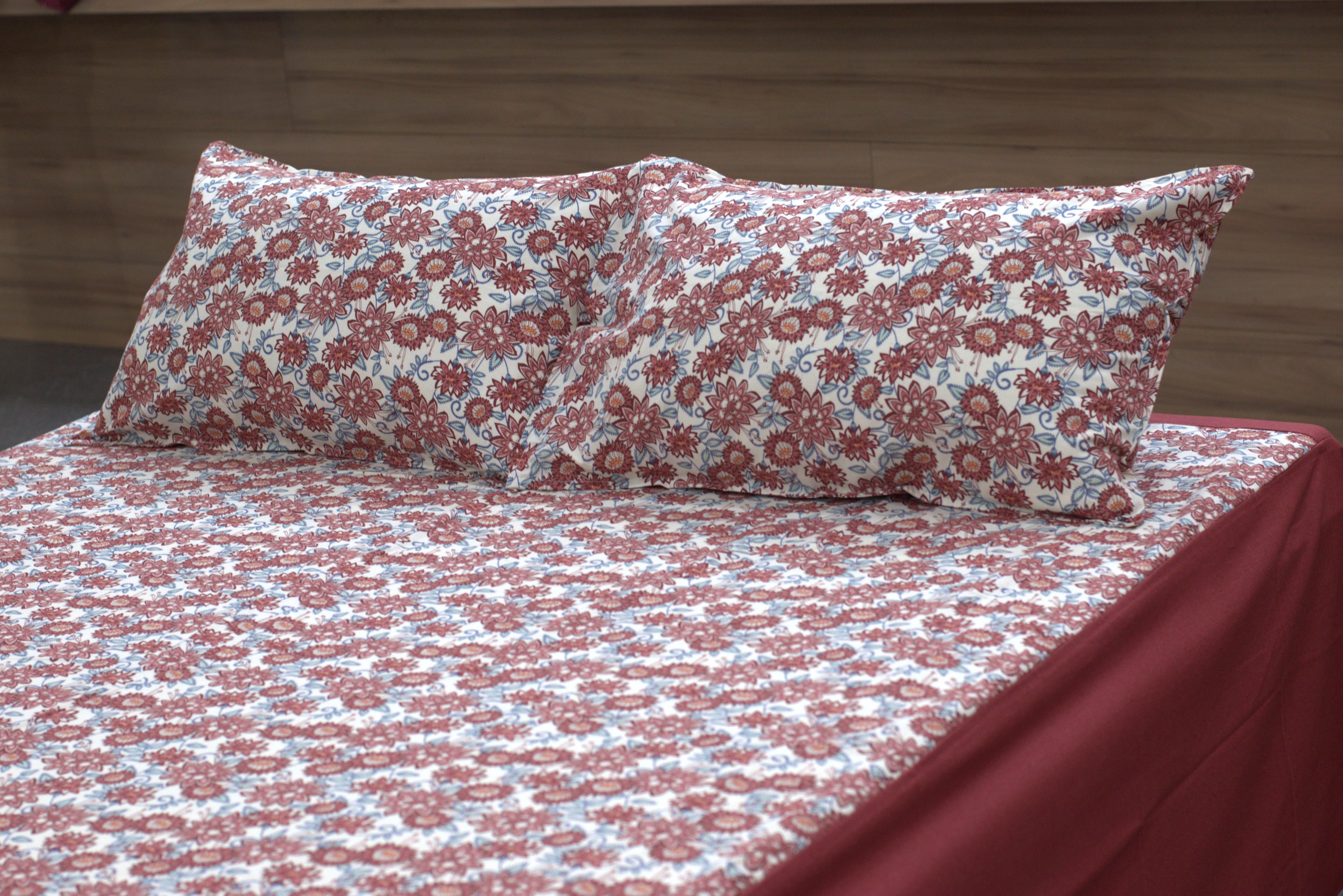 Premium Floral King Size Cotton Bedspread (100"x110") with Matching Pillow Covers - Maroon & Cream