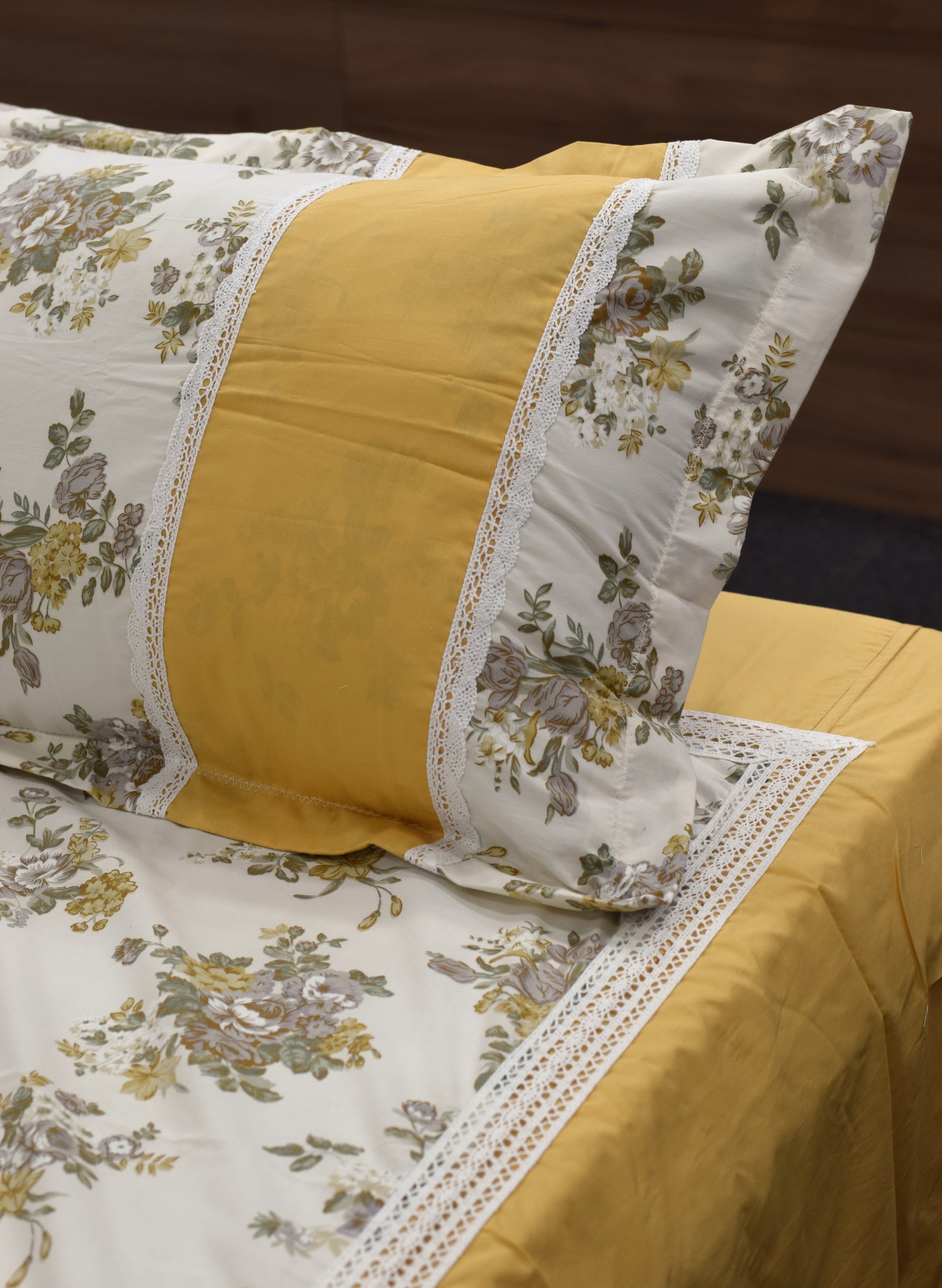 King Size Floral Bedspread Set with 2 Pillow Covers – Mustard Yellow & White | 98 x 102 Inches