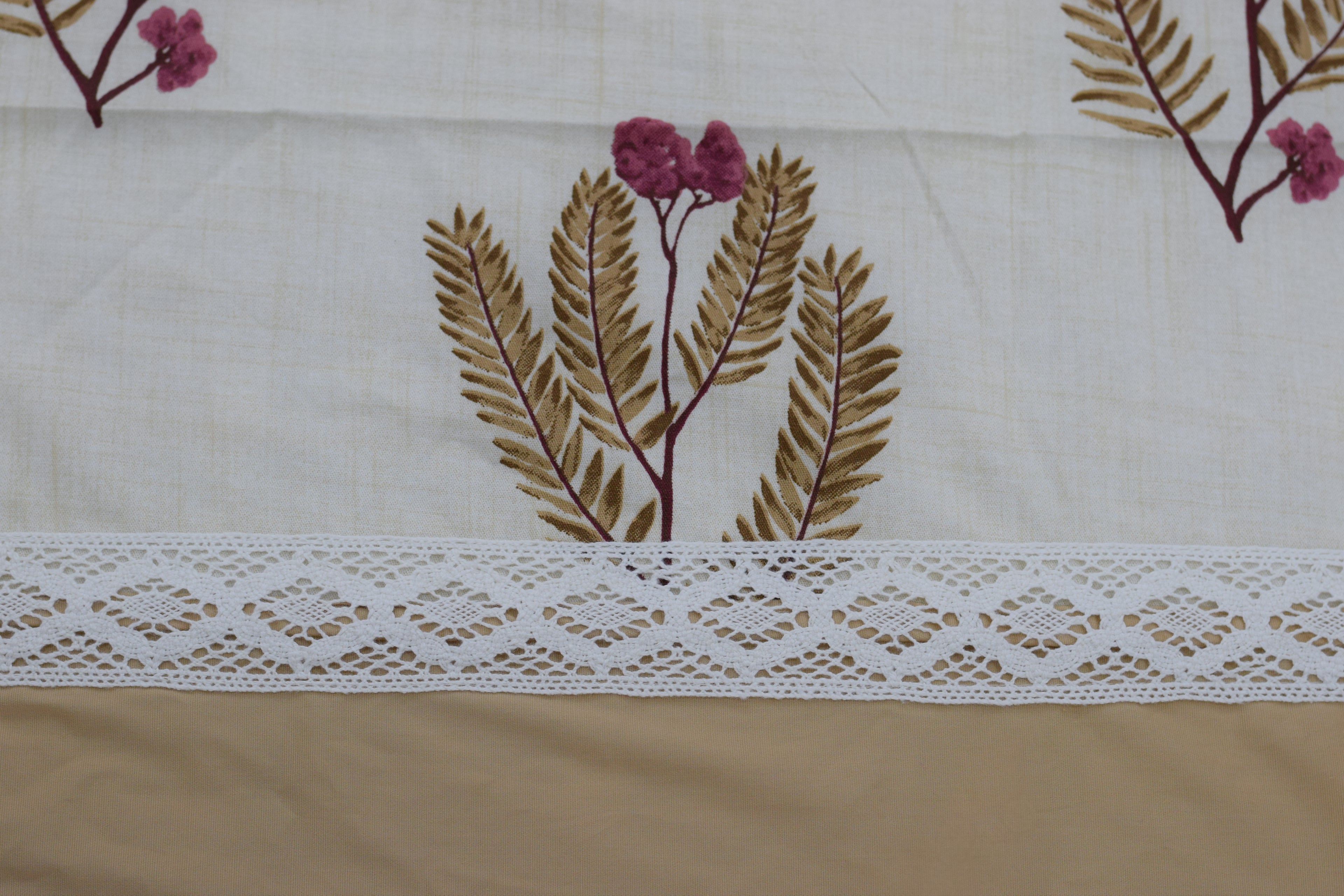 Elegant Beige Floral King Size Bedspread Set with Pillow Covers | Premium Cotton Blend Bedding