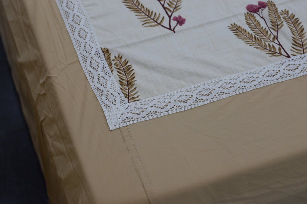 Elegant Beige Floral King Size Bedspread Set with Pillow Covers | Premium Cotton Blend Bedding