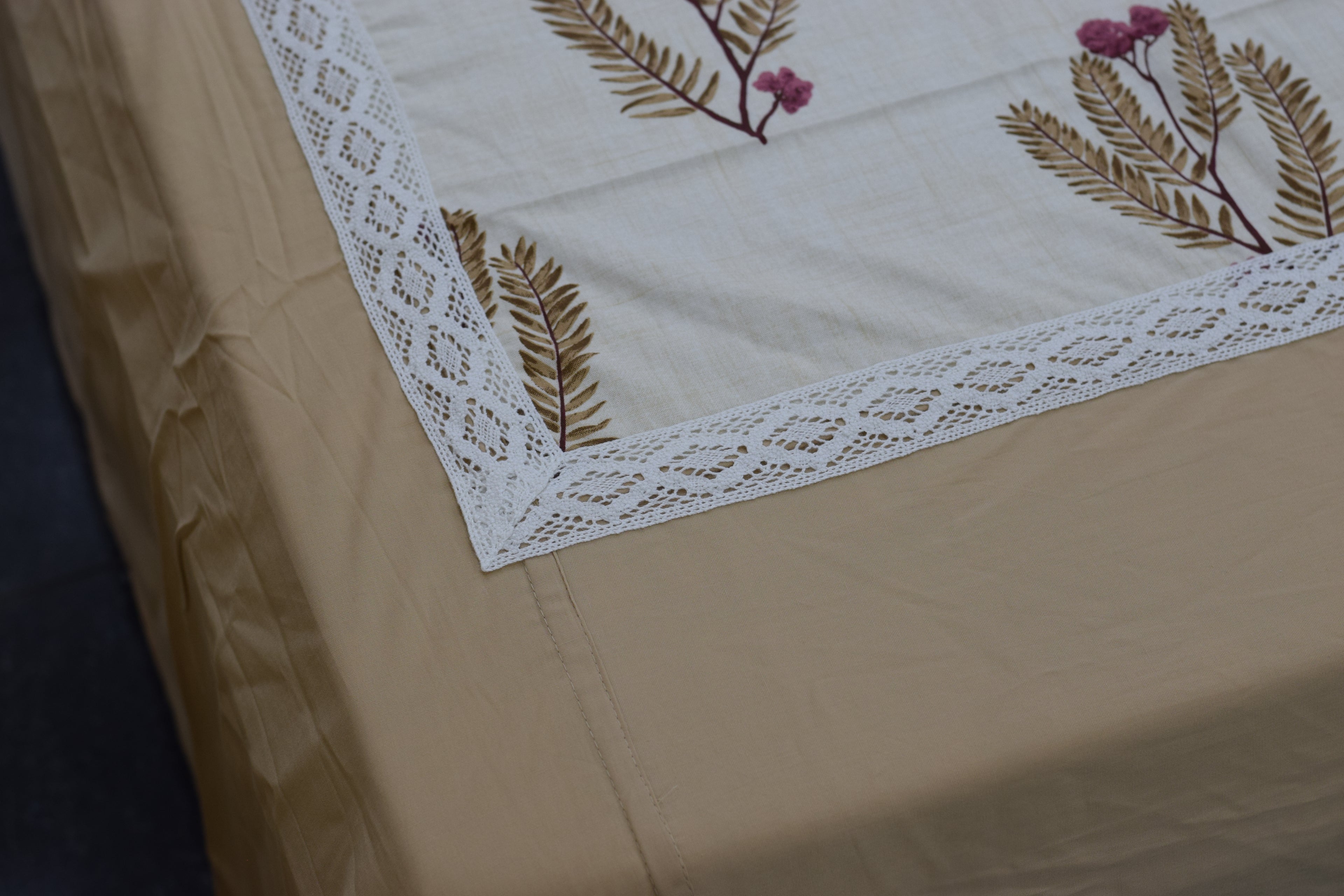 Elegant Beige Floral King Size Bedspread Set with Pillow Covers | Premium Cotton Blend Bedding