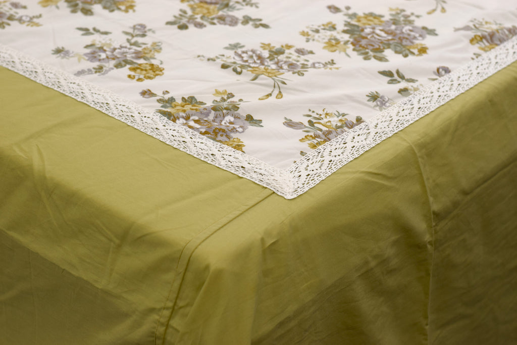 Premium Floral King Size Bedspread Set with 2 Pillow Covers | Cotton Blend |  Green & White | 98 × 102 Inches