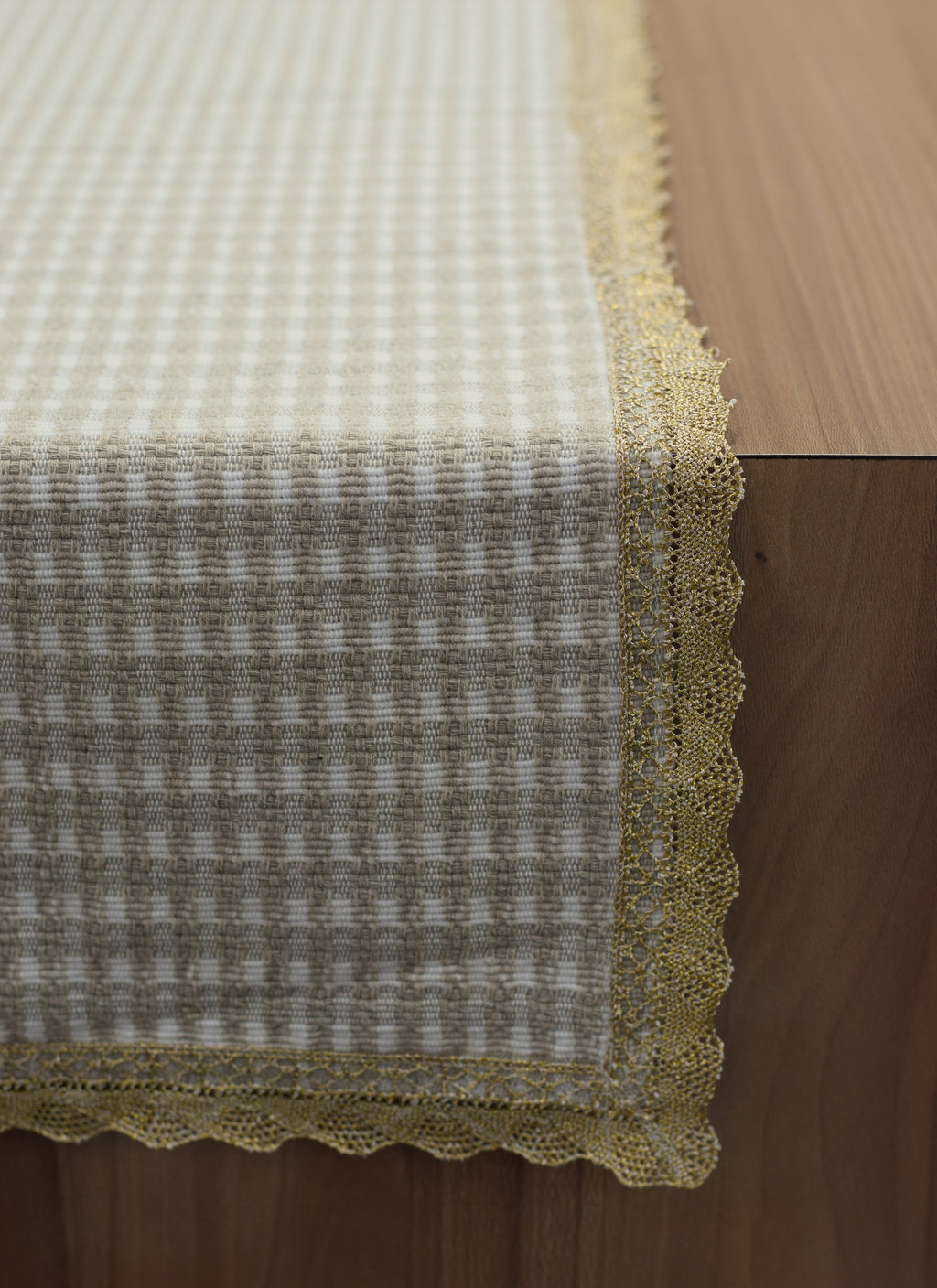 Elegant Beige Table Runner with Golden Lace Border – 125 × 35 cm