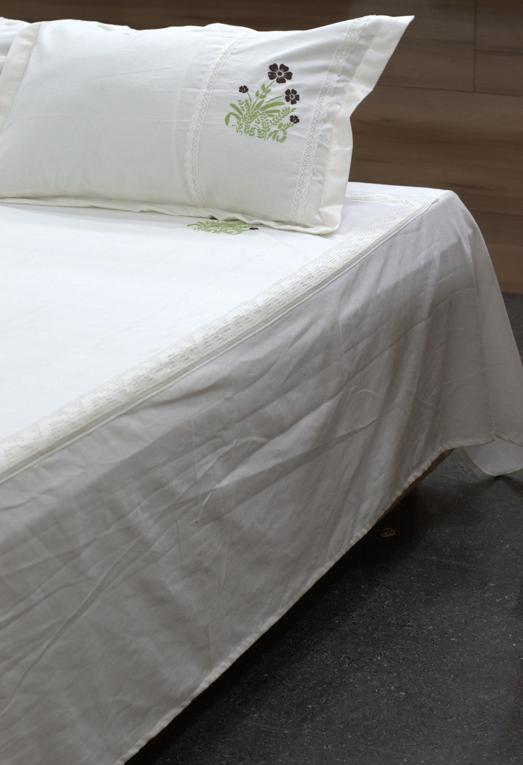 King Size White Cotton Bedspread with Floral Embroidery | 100 × 110 Inches