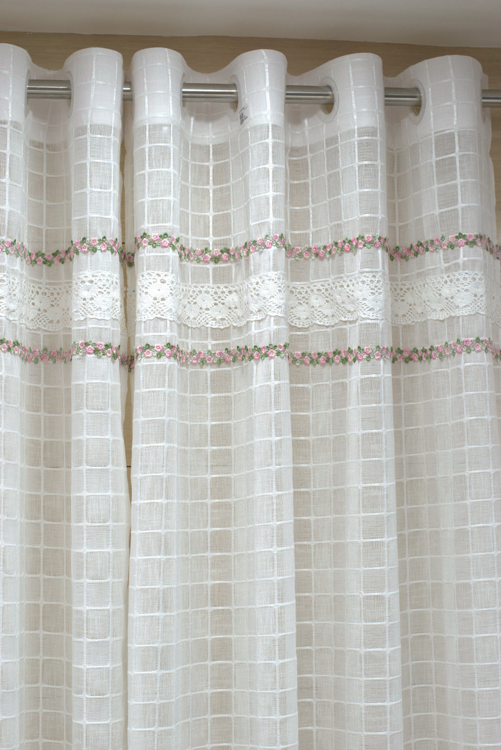 Elegant White Sheer Curtain with Floral Embroidery & Lace Border-semi linen