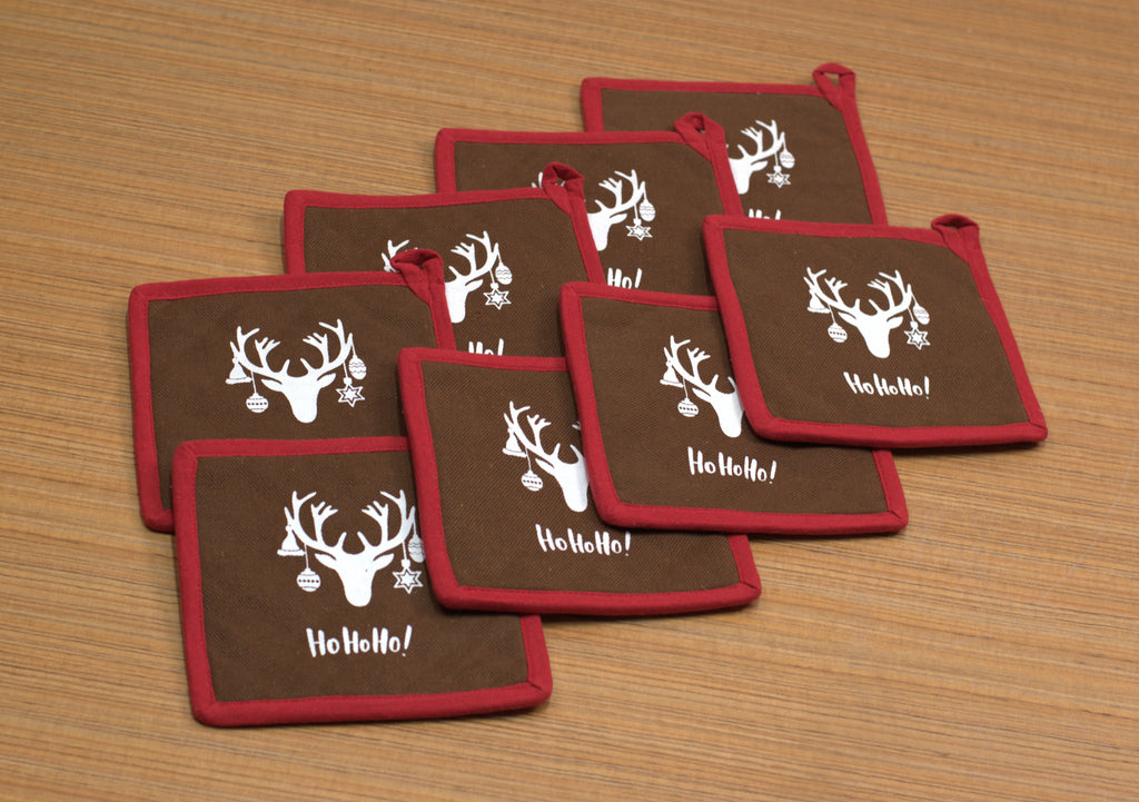 Christmas Printed Hot Pad / Pot Holder – 8 x 8 Inch, Brown & Red