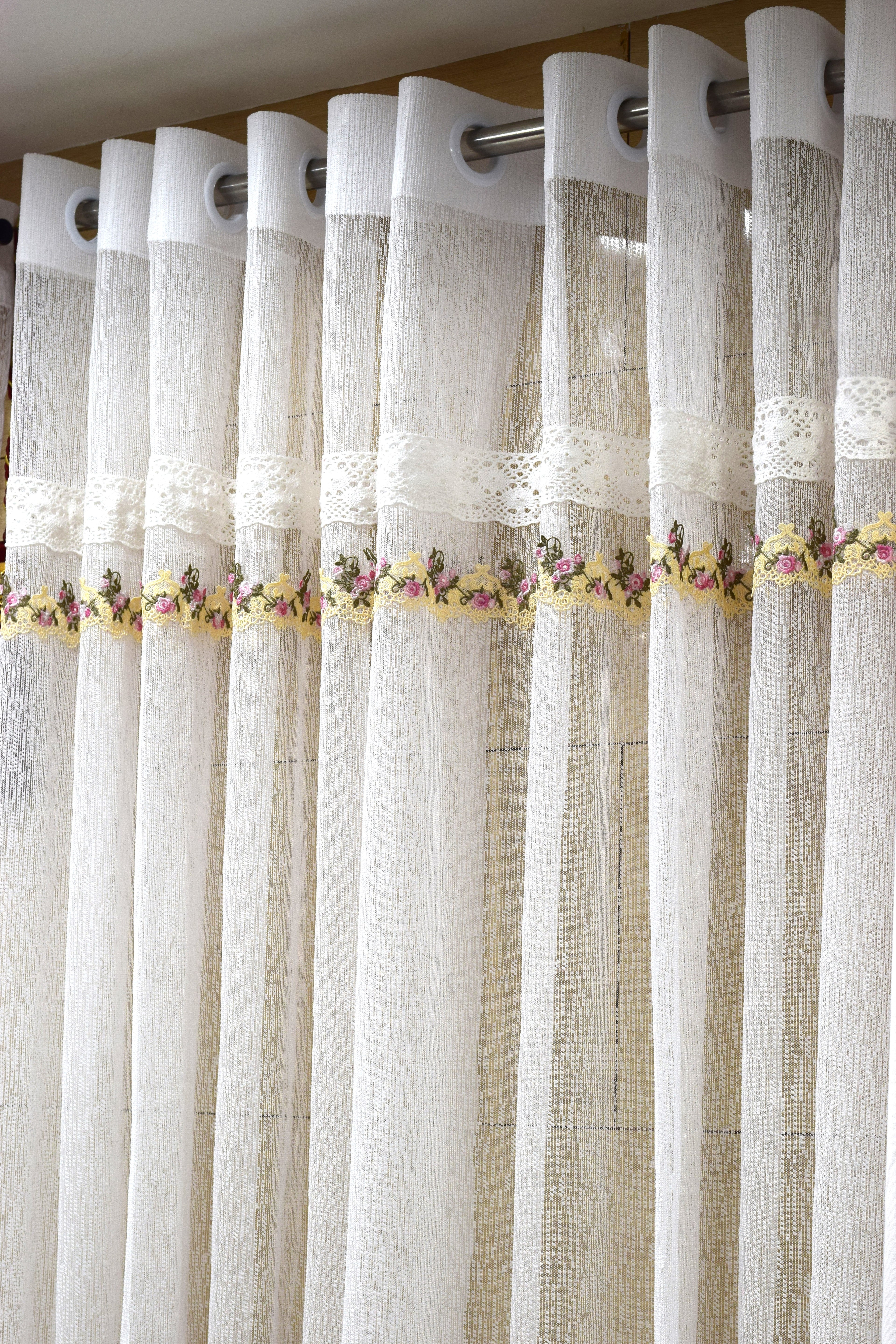 Elegant Sheer Eyelet Curtain with Floral Lace Border – White | 2.10m x 122cm