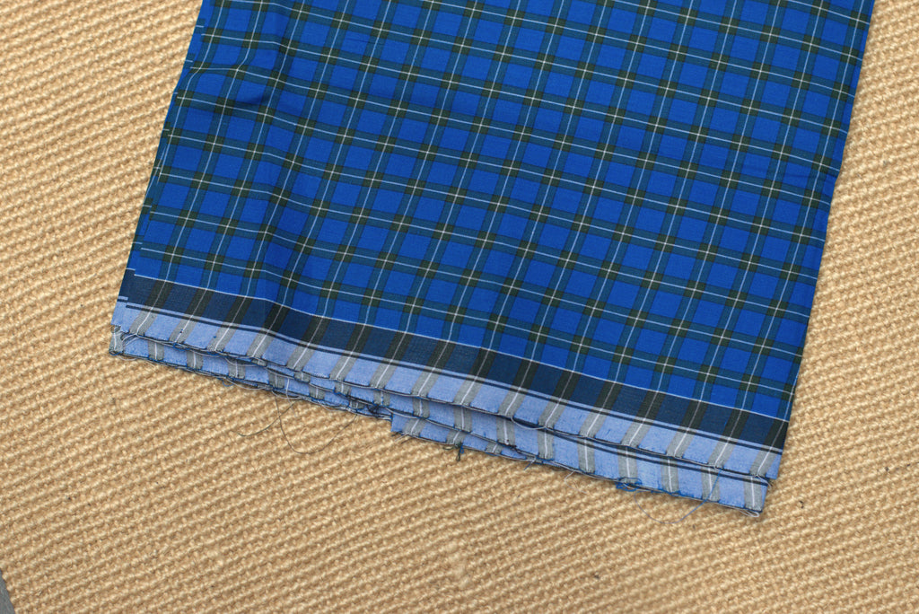Premium Cotton Checked Kaili / Lungi – Classic Blue & Teal Pattern (2.10 Meters)