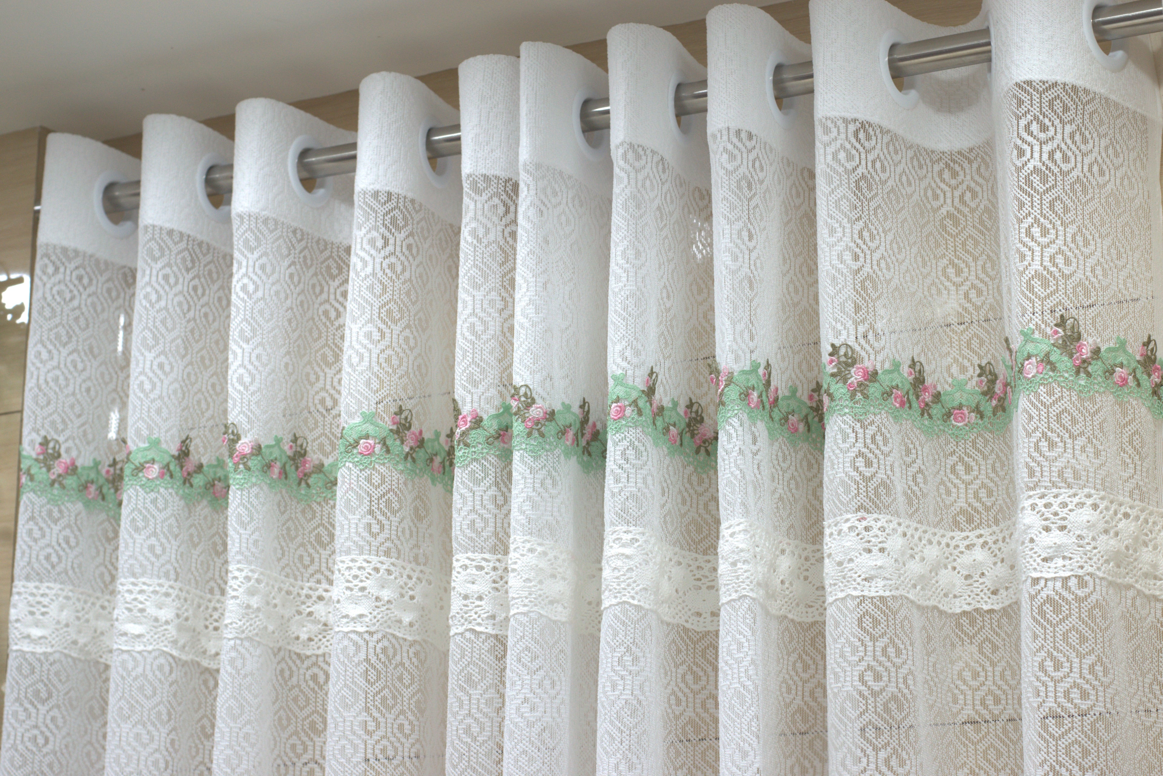 Elegant White Sheer Eyelet Curtain with Floral Lace Border – 2.10m x 122cm