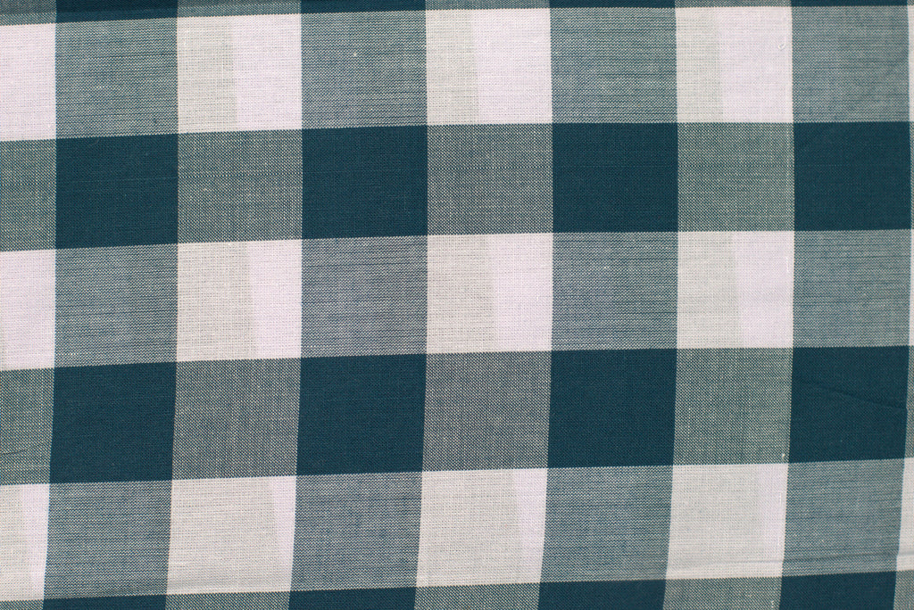 Premium Cotton Checked Kaili / Lungi – Dark Teal & White (2.10 Meters)