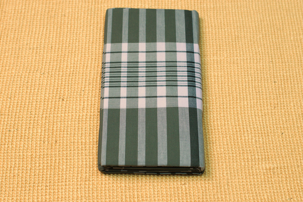 Premium Handloom Cotton Kaili (2.10 Meters) – Classic Olive & Grey Plaid Lungi