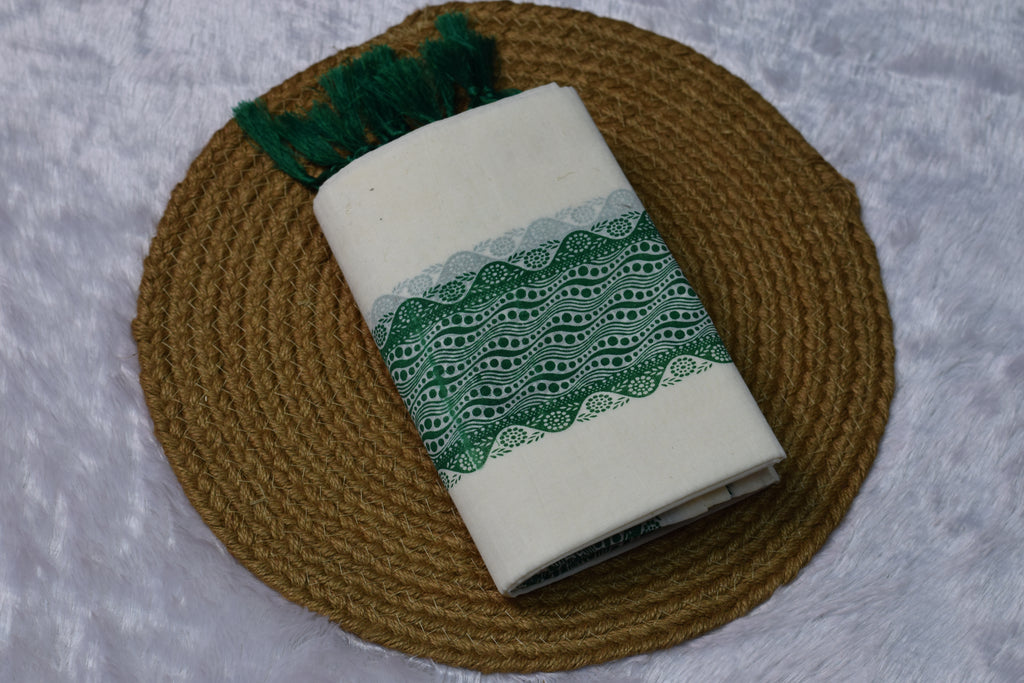Printed set munduwith Contemporary Design