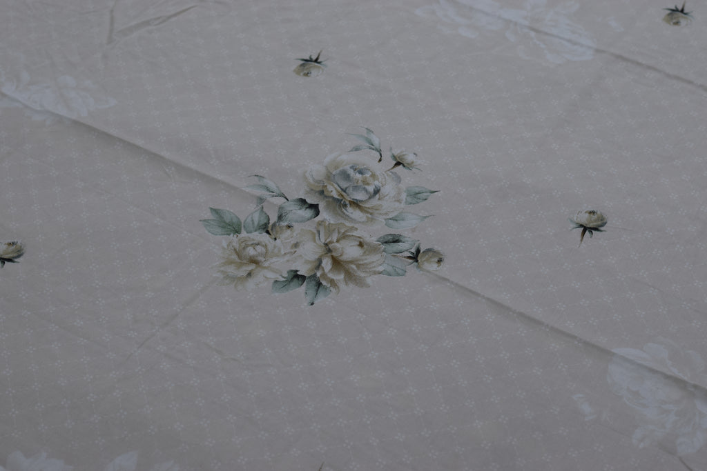Elegant Ivory Floral King Size Bedspread Set with Pillow Covers – Premium Lace Border Design