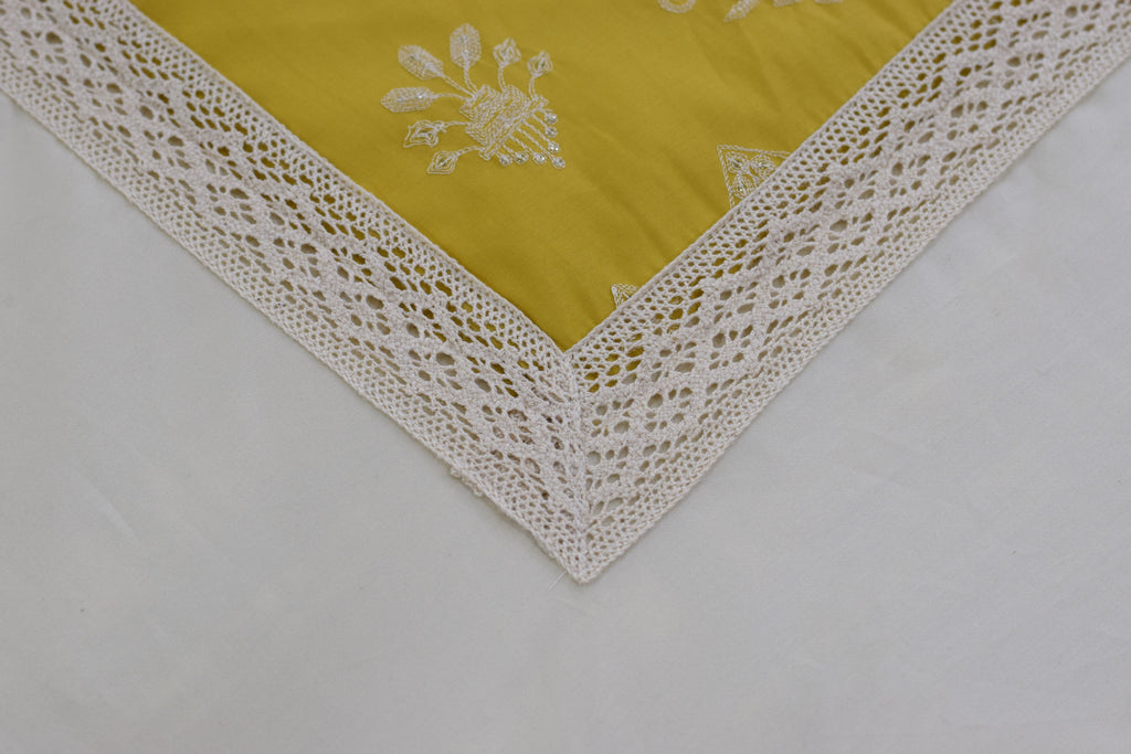 Elegant Ivory & Mustard King Size Bedspread Set with Matching Pillow Covers