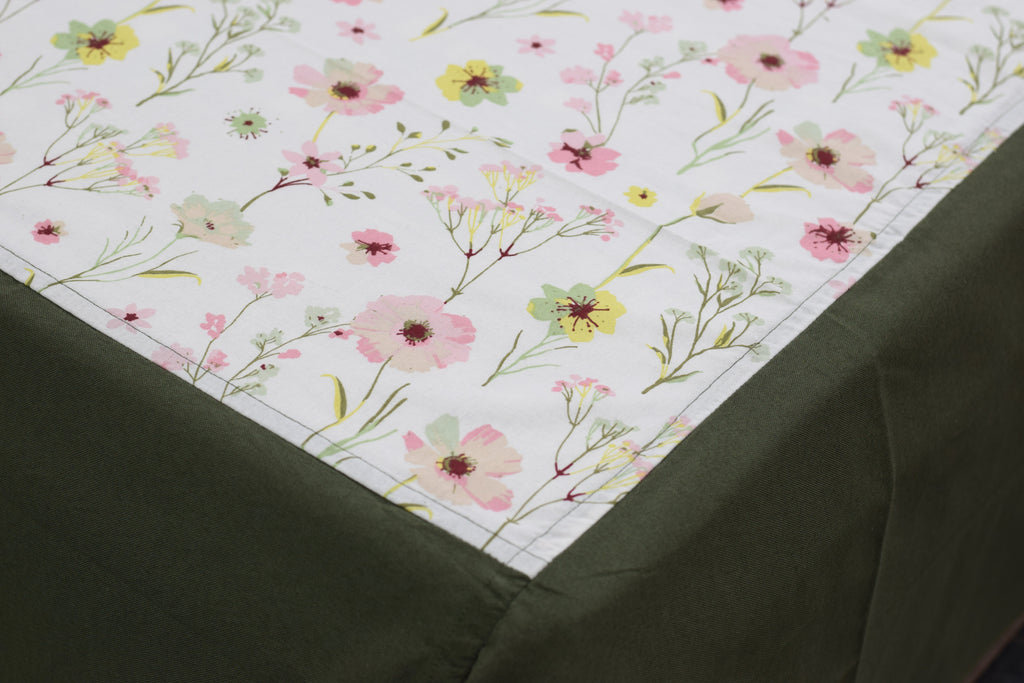 King Size Floral Cotton Bedsheet with 2 Pillow Covers – White & Olive Green Border Design