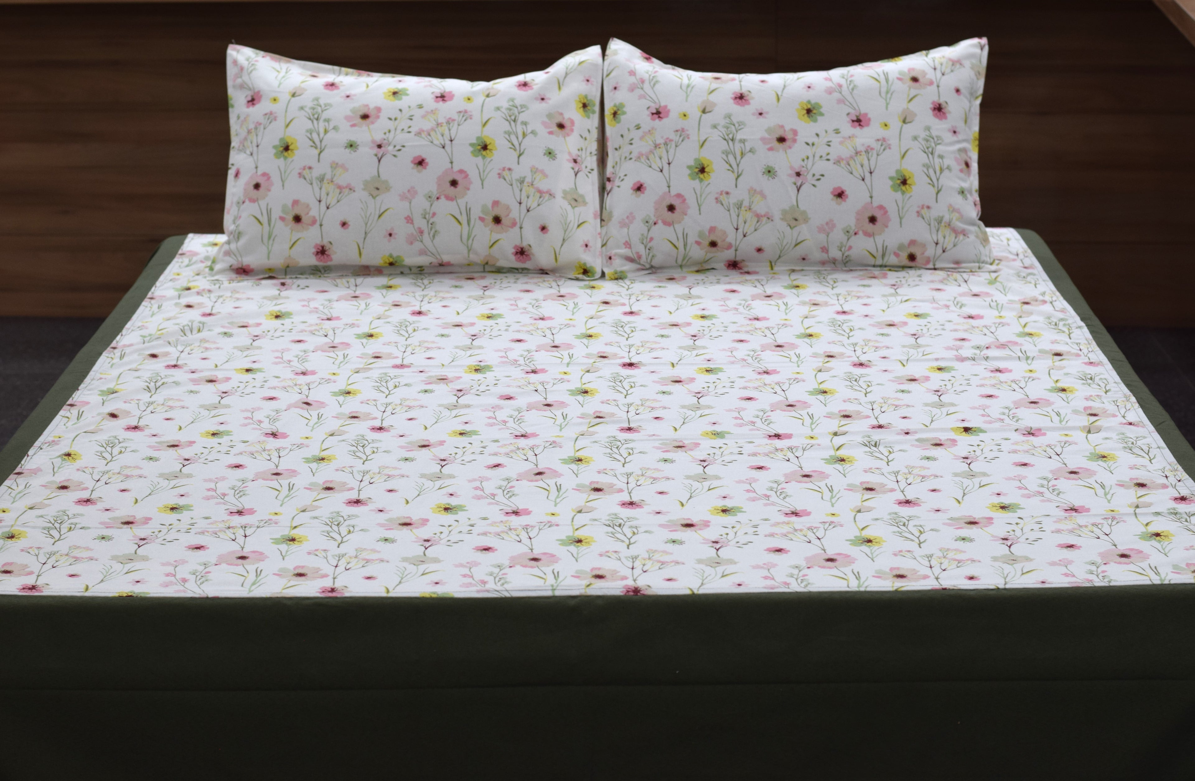 King Size Floral Cotton Bedsheet with 2 Pillow Covers – White & Olive Green Border Design