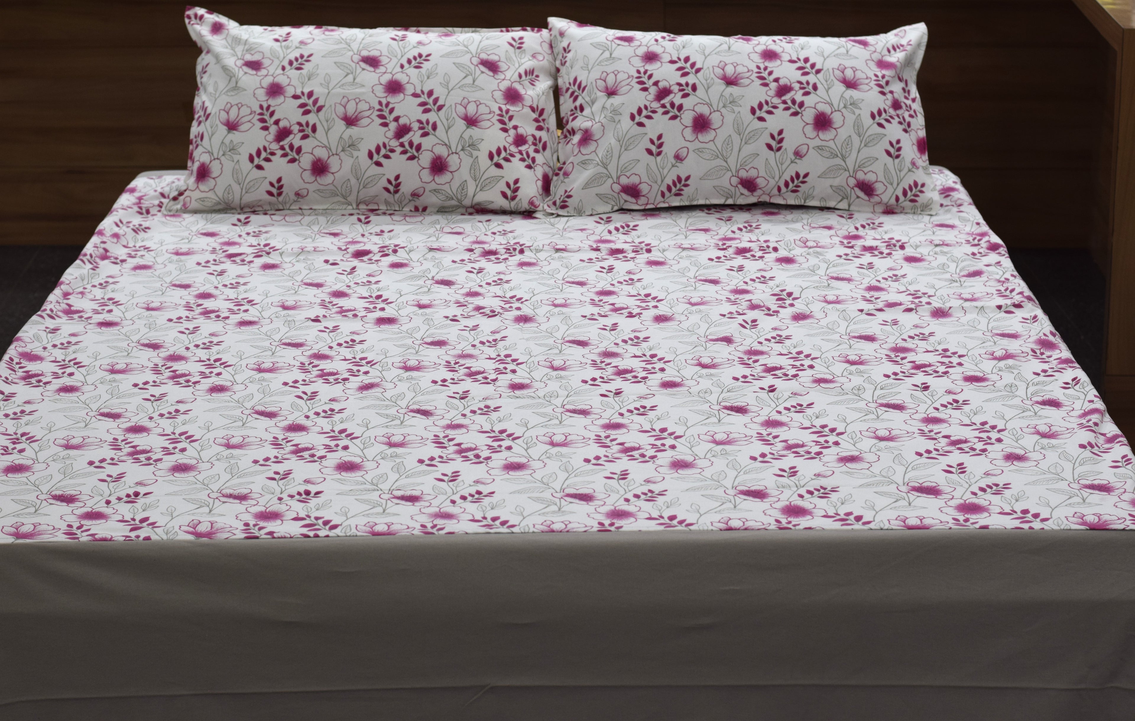 Pink Floral Elegance King Size Bedspread Set with 2 Pillow Covers
