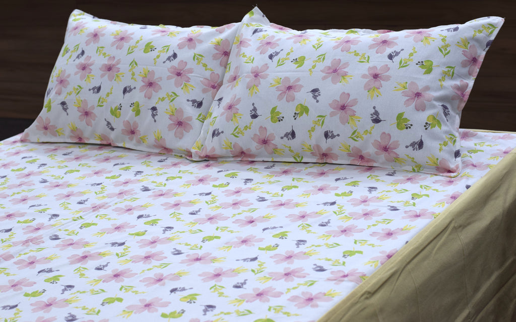 King Size Floral Cotton Bedspread Set – Pink Blossom Print with 2 Pillow Covers