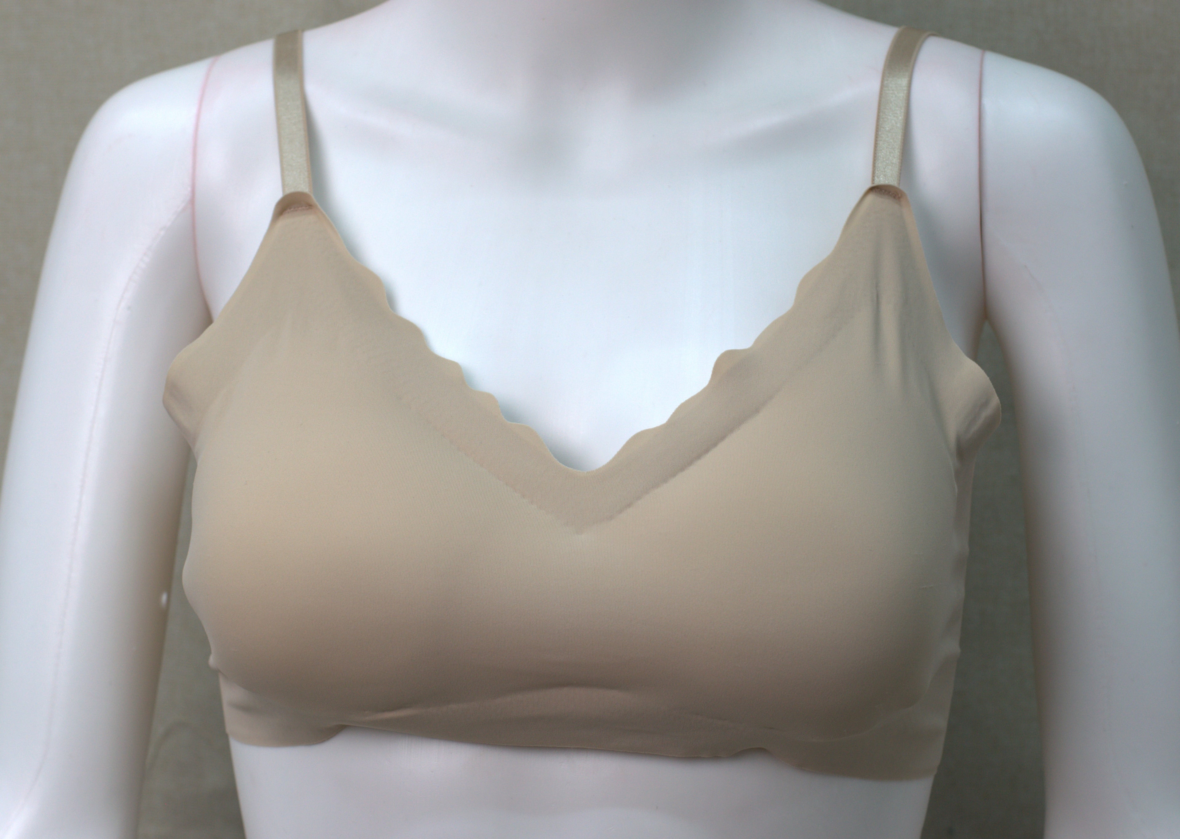 Seamless Nude Everyday Comfort Bra for Women – Lightly Padded, Wire-Freesize