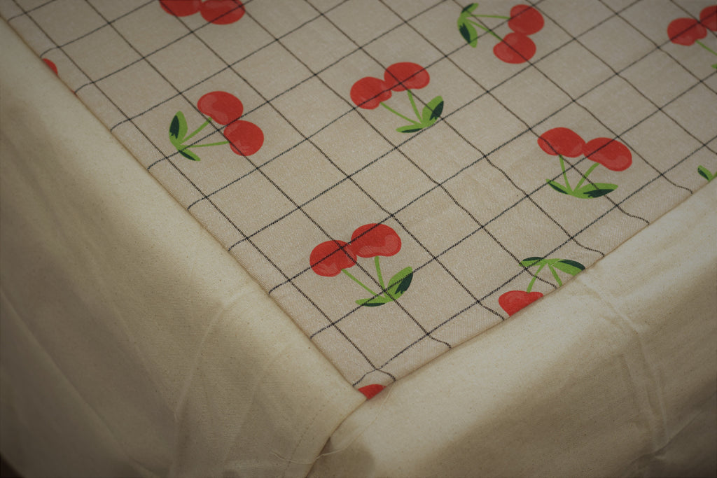 Cherry Grid Print King Size Bedspread Set –  Cotton  | Cream & Red