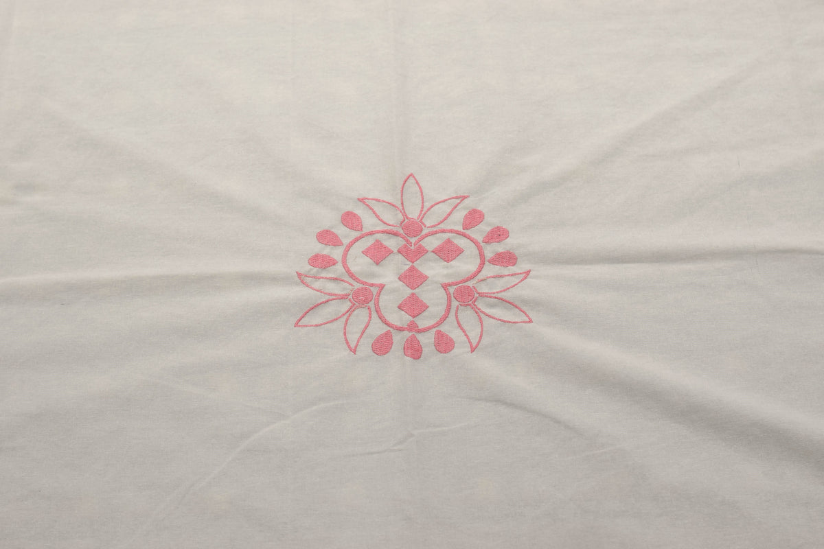 Cotton  Bedspread – Elegant White & Pink Floral Design | 100 × 106 Inches