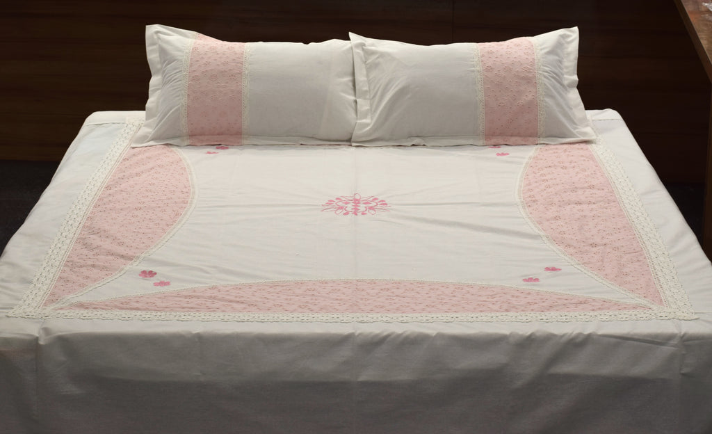 Cotton  Bedspread – Elegant White & Pink Floral Design | 100 × 106 Inches