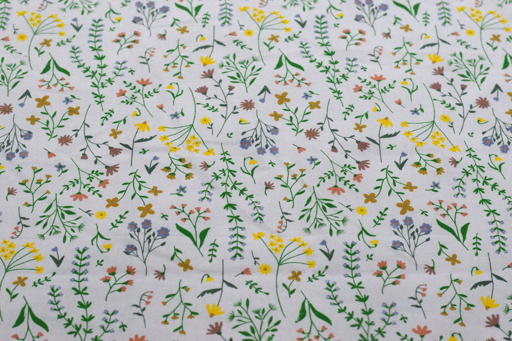 Queen Size Floral Bedspread Set with 2 Pillow Covers |  Cotton Feel | White & Sage Green Botanical Print