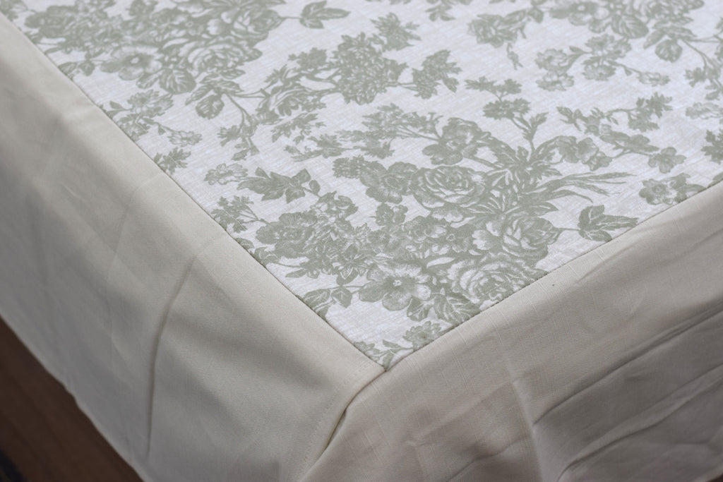 Elegant Ivory Floral Queen Size Bedspread Set with Pillow Covers