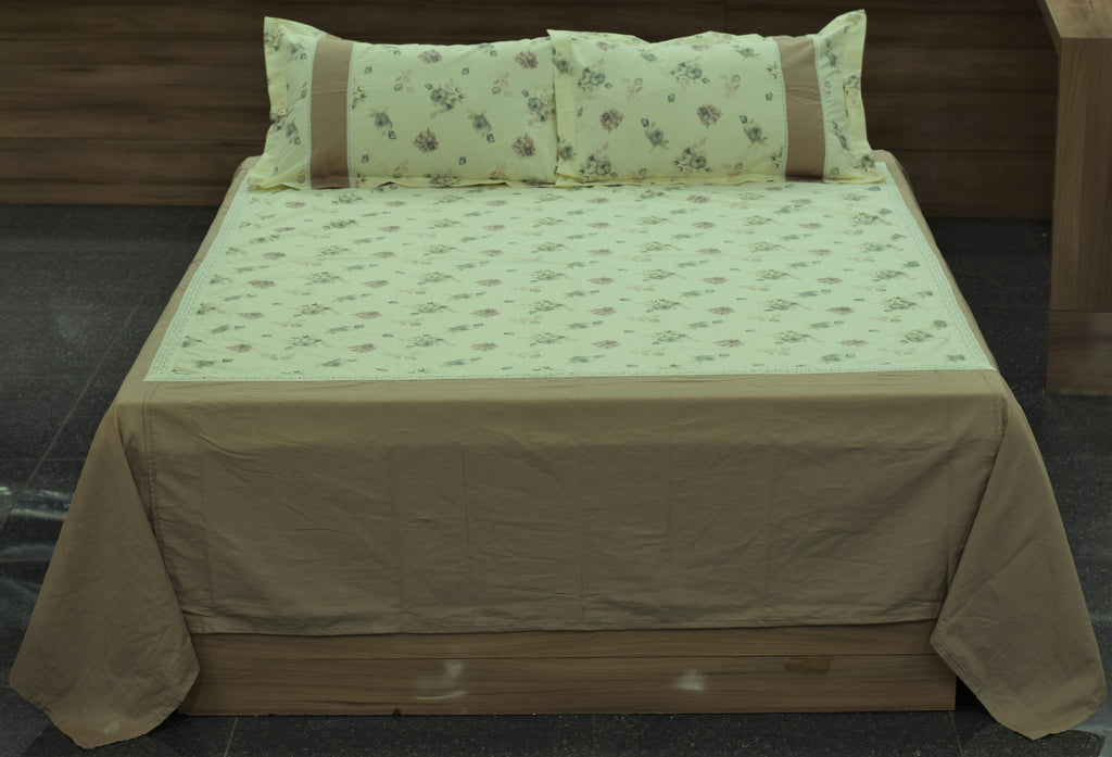 Elegant Floral Cotton 98*104 Bedspread with Matching Pillow Covers | Soft Printed Lace Border Bedding Set