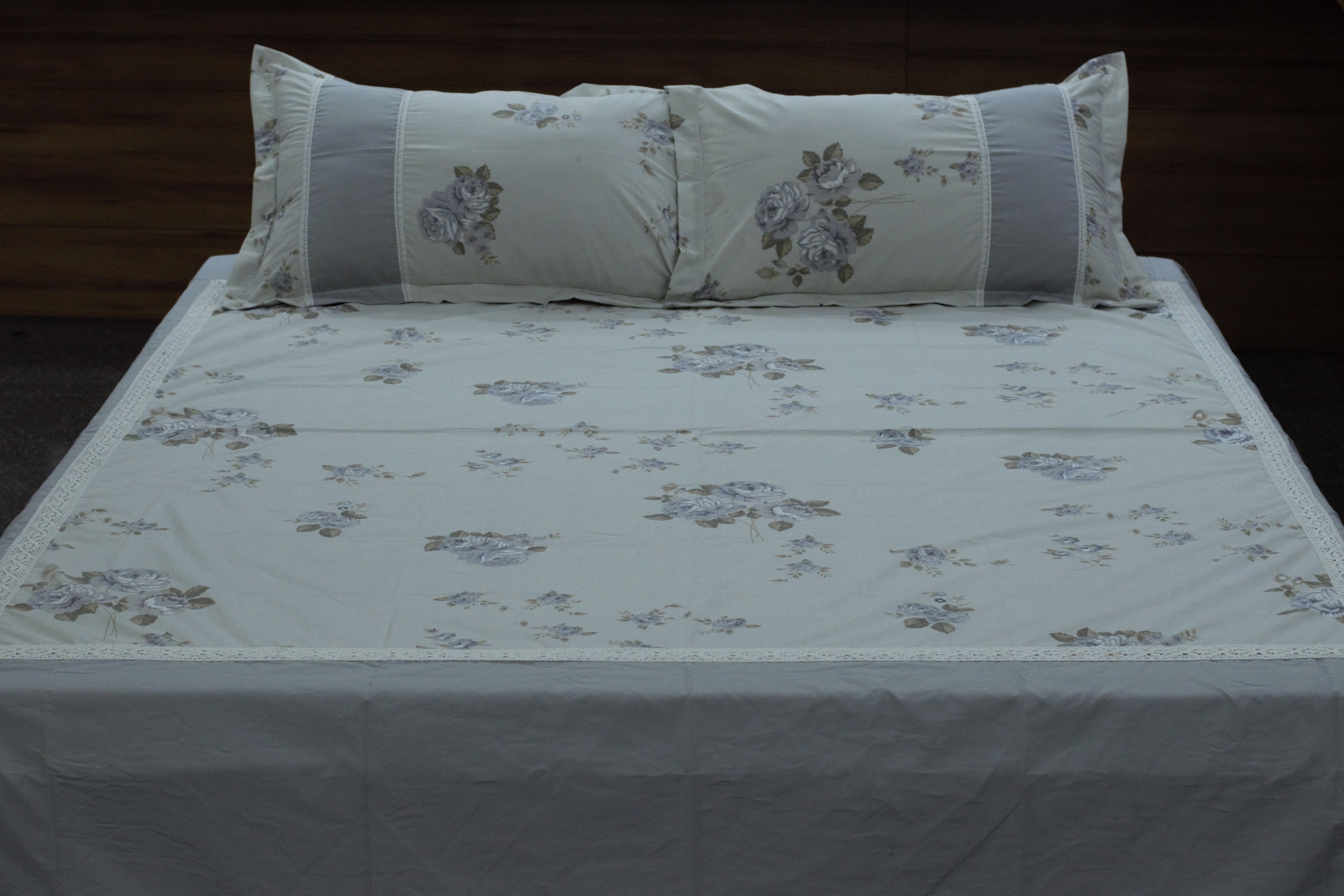 Premium Off-White (Ivory) Floral Cotton Bedspread with 2 Pillow Covers | Grey Floral Print | Lace Border | King Size 98 x 104 Inches