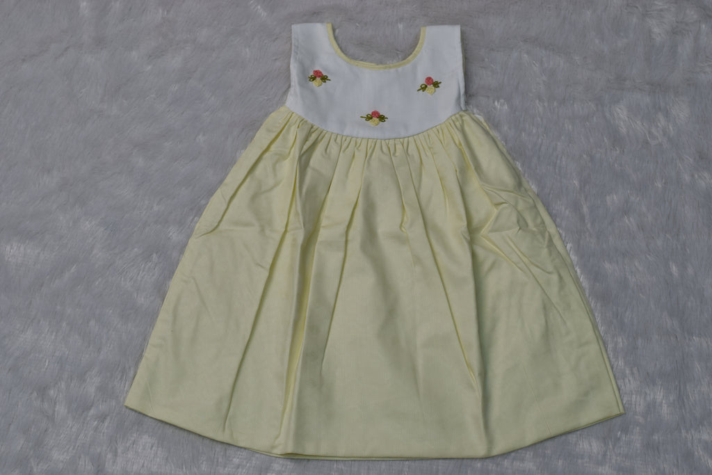 Girls Pastel Yellow Floral Embroidered Party Frock - View 3 - Floral Embroidered - Nushio
