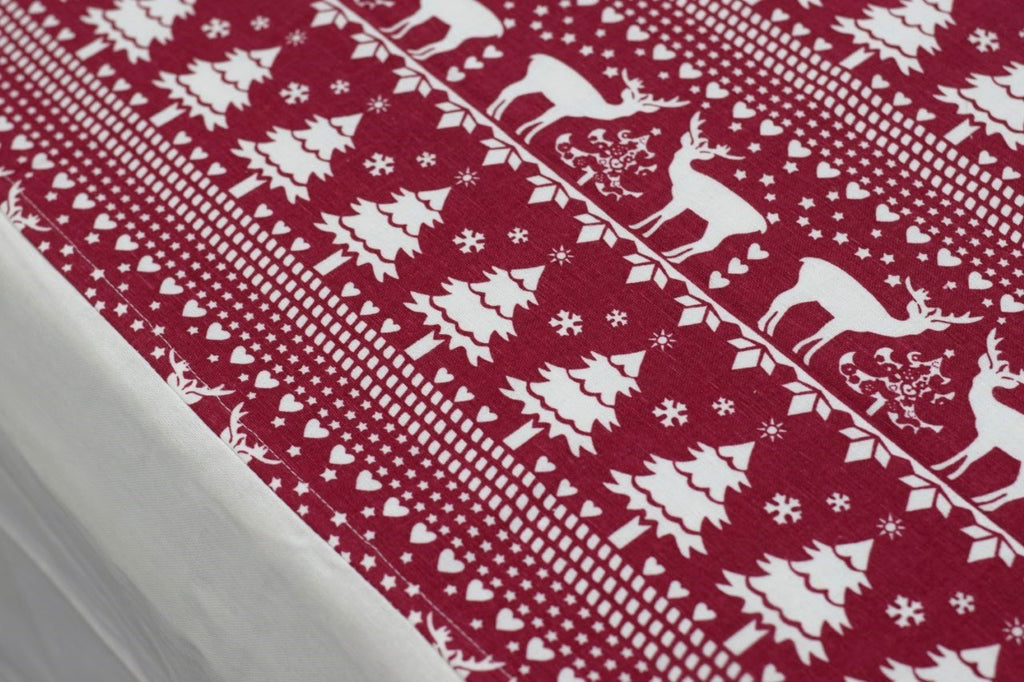 King Size Cotton Bedspread – Maroon & White Printed Design | 100 × 110 Inches