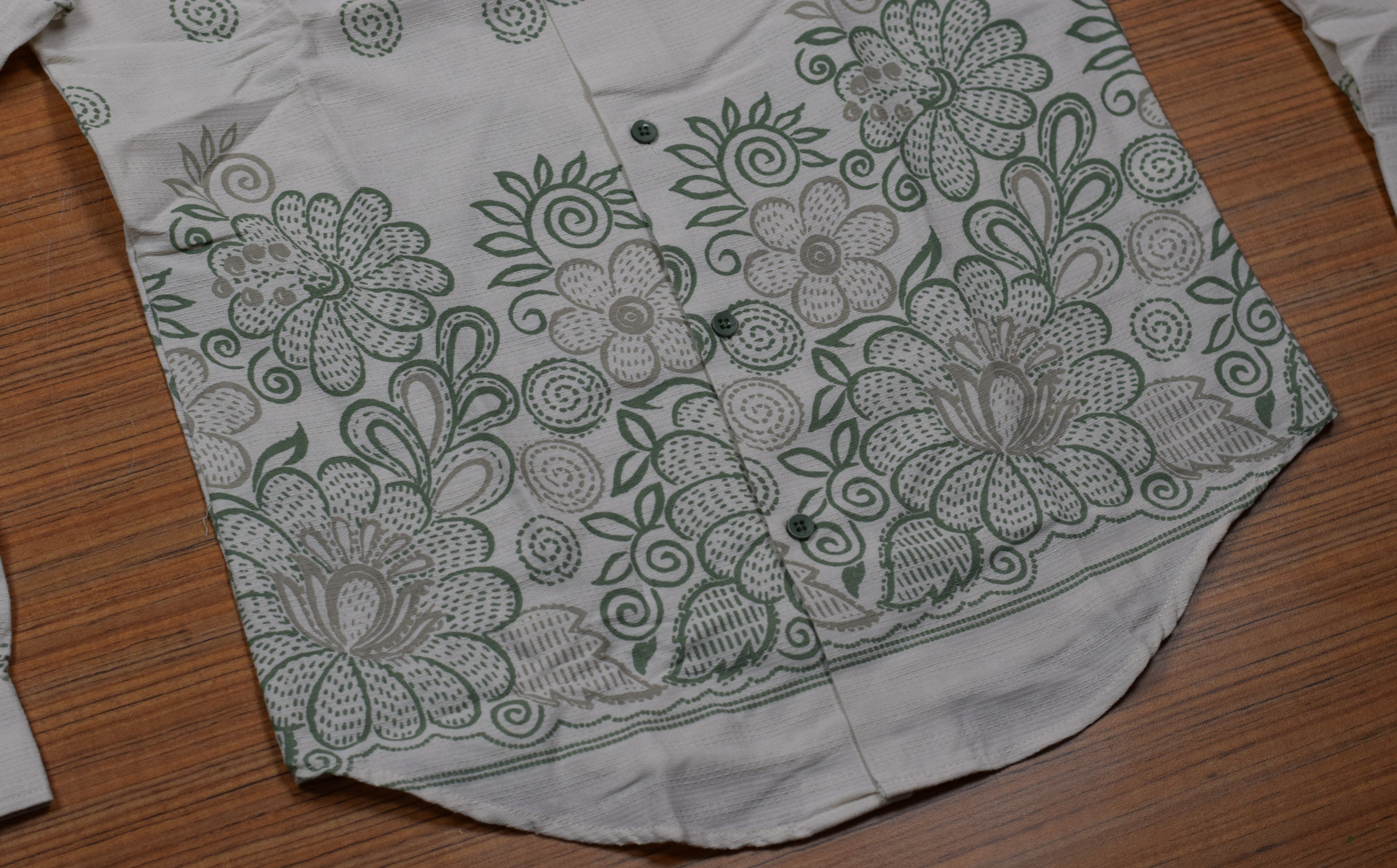 Men's Off-White Cotton Floral Printed Full Sleeve Casual Shirt | Green Botanical Print | Regular Fit
