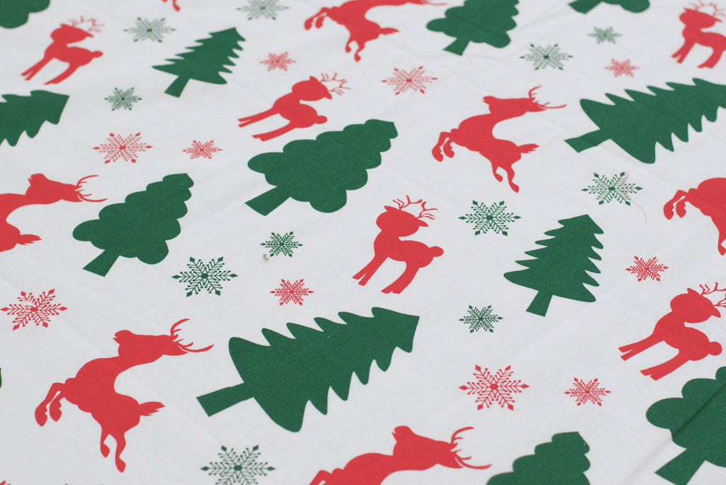 King Size Cotton Bedspread – Christmas Tree & Reindeer Print with Red Border | 100 × 110 Inches