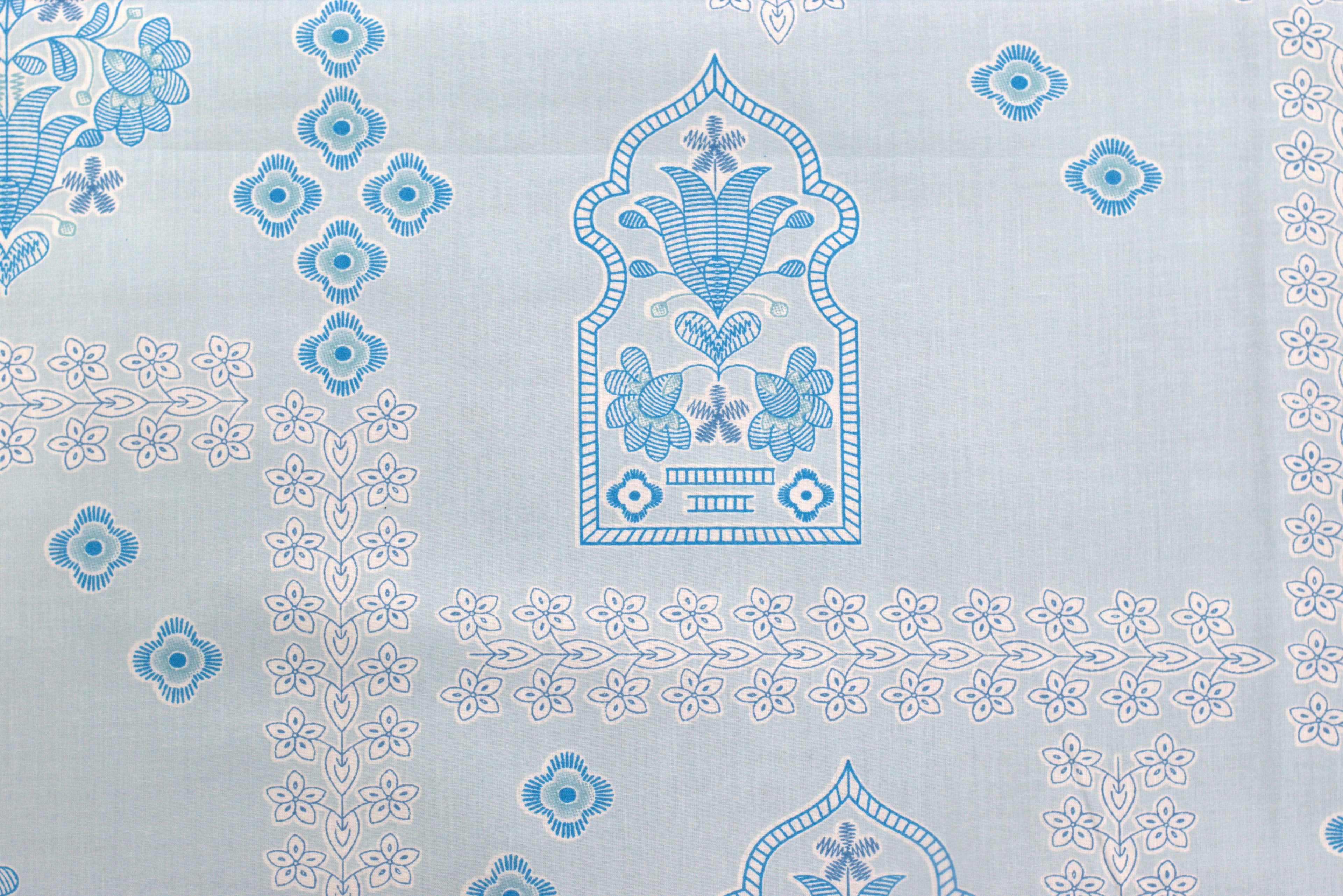 Elegant Sky Blue Floral Queen Size Bedsheet with 2 Pillow Covers – Soft &amp; Comfortable Cotton Blend