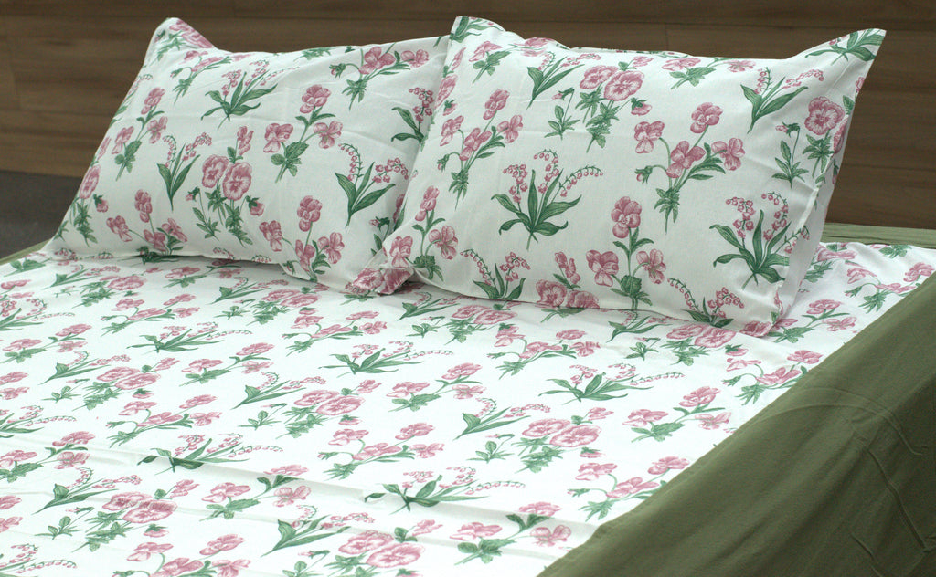 Queen Size Cotton Floral Bedspread with 2 Pillow Covers – White, Pink & Olive Green